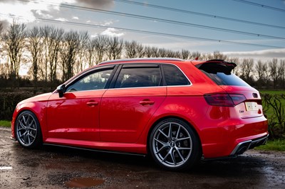 Lot 47 - 2016 Audi RS3 Sportback