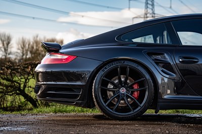 Lot 60 - 2007 Porsche 911 Turbo