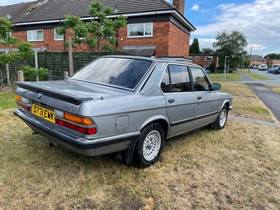 Lot 80 - 1987 BMW 520i
