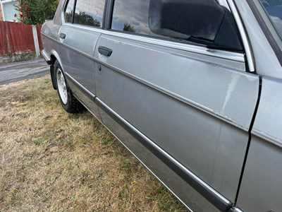 Lot 80 - 1987 BMW 520i