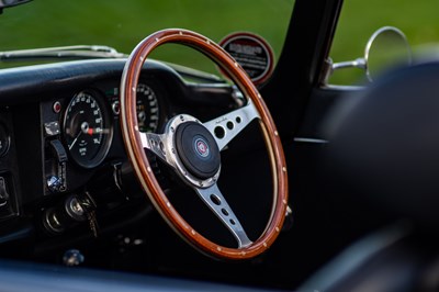 Lot 55 - 1973 Jaguar E-Type Series III V12 Roadster