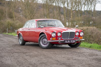 Lot 67 - 1970 Daimler Sovereign Series 1 2.8