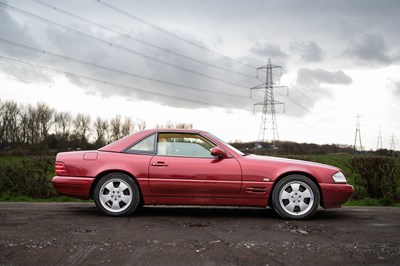 Lot 71 - 1999 Mercedes-Benz SL 320
