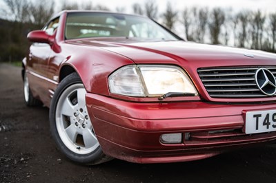 Lot 71 - 1999 Mercedes-Benz SL 320