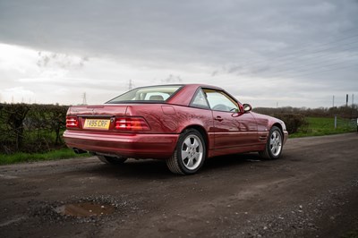 Lot 71 - 1999 Mercedes-Benz SL 320
