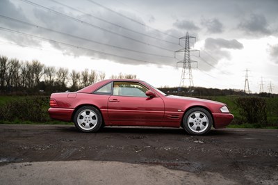 Lot 71 - 1999 Mercedes-Benz SL 320