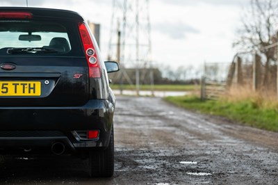 Lot 18 - 2005 Ford Fiesta ST