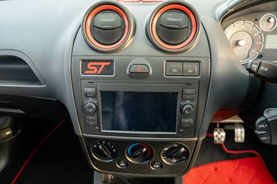 Lot 18 - 2005 Ford Fiesta ST