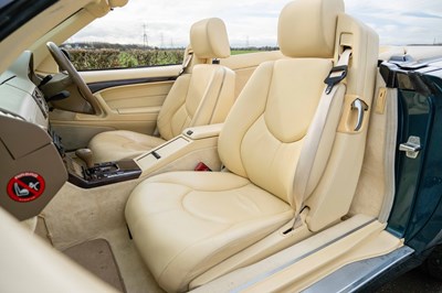 Lot 35 - 1998 Mercedes-Benz SL280