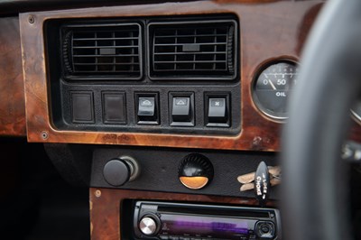 Lot 33 - 1977 MG B Roadster