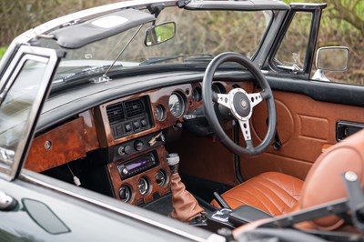 Lot 33 - 1977 MG B Roadster