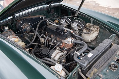 Lot 33 - 1977 MG B Roadster