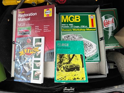 Lot 33 - 1977 MG B Roadster