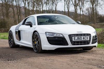 Lot 51 - 2010 Audi R8 V10 Plus S Tronic