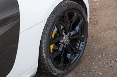 Lot 51 - 2010 Audi R8 V10 Plus S Tronic