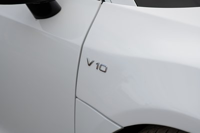 Lot 51 - 2010 Audi R8 V10 Plus S Tronic