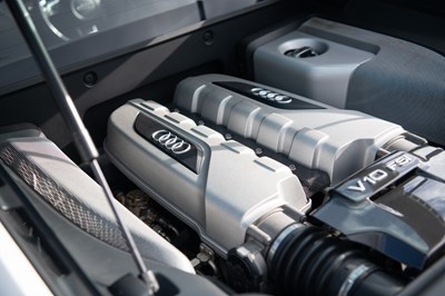 Lot 51 - 2010 Audi R8 V10 Plus S Tronic