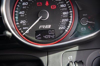 Lot 51 - 2010 Audi R8 V10 Plus S Tronic