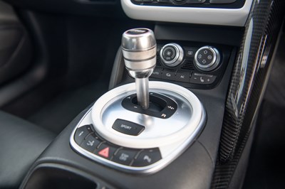 Lot 51 - 2010 Audi R8 V10 Plus S Tronic