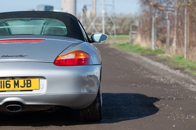 Lot 38 - 1998 Porsche Boxster