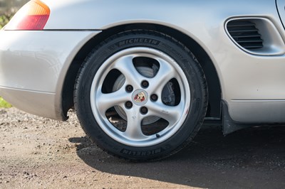 Lot 38 - 1998 Porsche Boxster