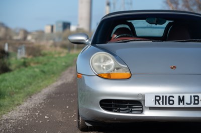 Lot 38 - 1998 Porsche Boxster