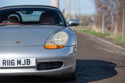 Lot 38 - 1998 Porsche Boxster
