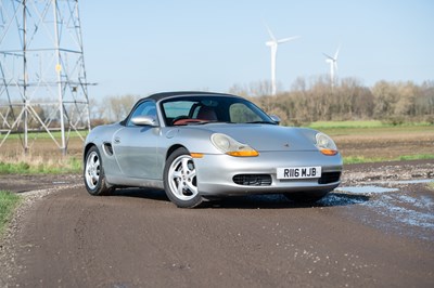Lot 38 - 1998 Porsche Boxster