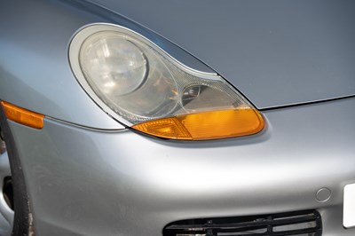 Lot 38 - 1998 Porsche Boxster