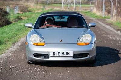 Lot 38 - 1998 Porsche Boxster