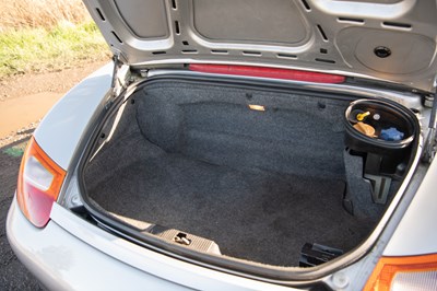 Lot 38 - 1998 Porsche Boxster