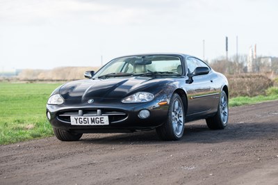 Lot 25 - 2001 Jaguar XK8 Coupe