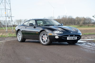 Lot 25 - 2001 Jaguar XK8 Coupe