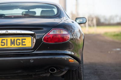 Lot 25 - 2001 Jaguar XK8 Coupe