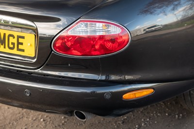 Lot 25 - 2001 Jaguar XK8 Coupe