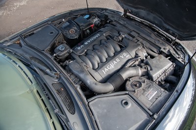 Lot 25 - 2001 Jaguar XK8 Coupe