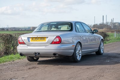 Lot 30 - 2004 Jaguar XJR Supercharged