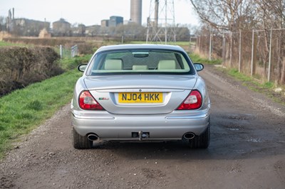 Lot 30 - 2004 Jaguar XJR Supercharged