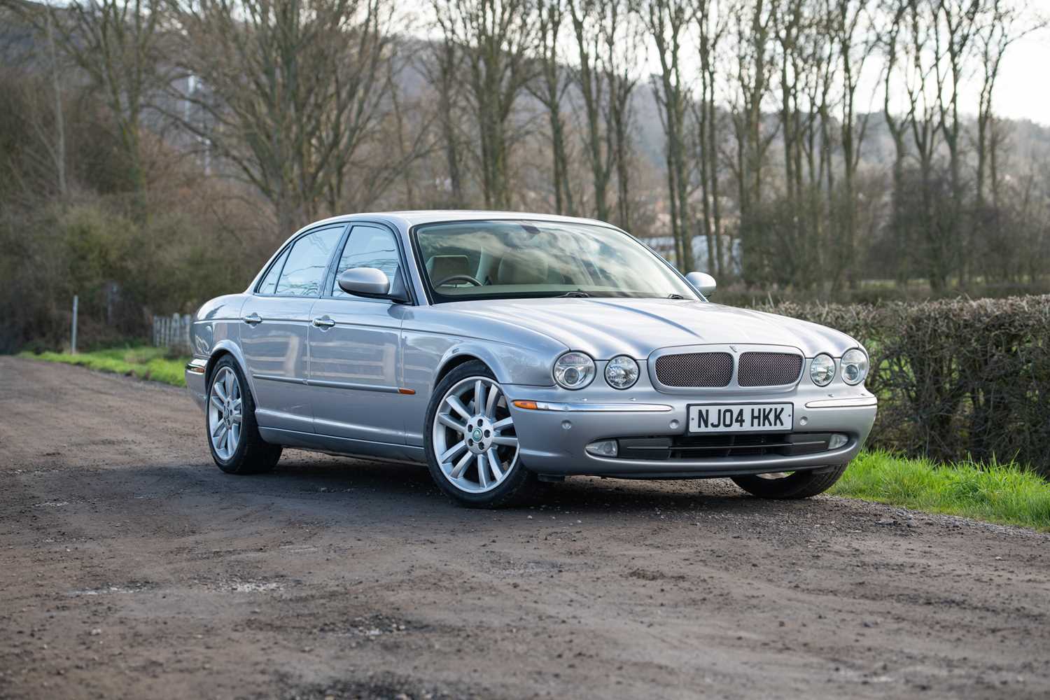 Lot 30 - 2004 Jaguar XJR Supercharged
