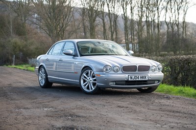 Lot 30 - 2004 Jaguar XJR Supercharged