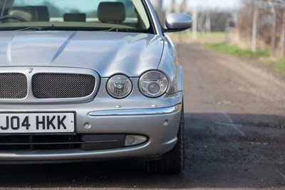 Lot 30 - 2004 Jaguar XJR Supercharged