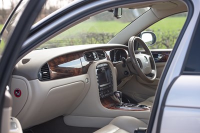 Lot 30 - 2004 Jaguar XJR Supercharged