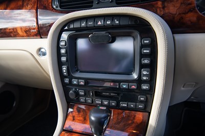 Lot 30 - 2004 Jaguar XJR Supercharged