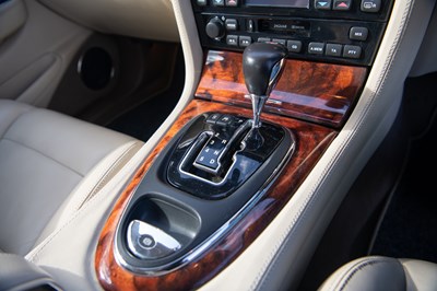 Lot 30 - 2004 Jaguar XJR Supercharged