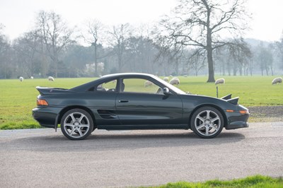 Lot 22 - 1998 Toyota MR2