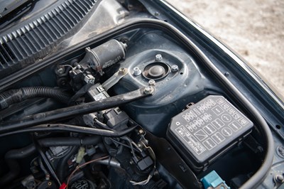 Lot 22 - 1998 Toyota MR2