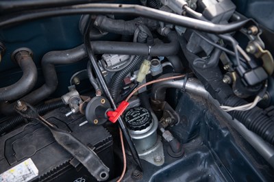 Lot 22 - 1998 Toyota MR2