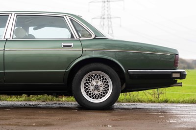 Lot 86 - 1987 Daimler 3.6 Litre