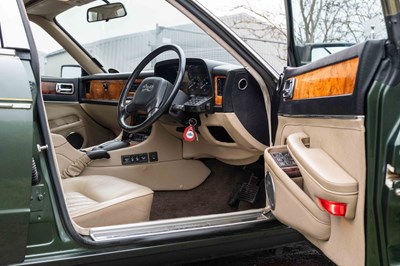 Lot 86 - 1987 Daimler 3.6 Litre