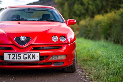 Lot 31 - 1999 Alfa Romeo GTV